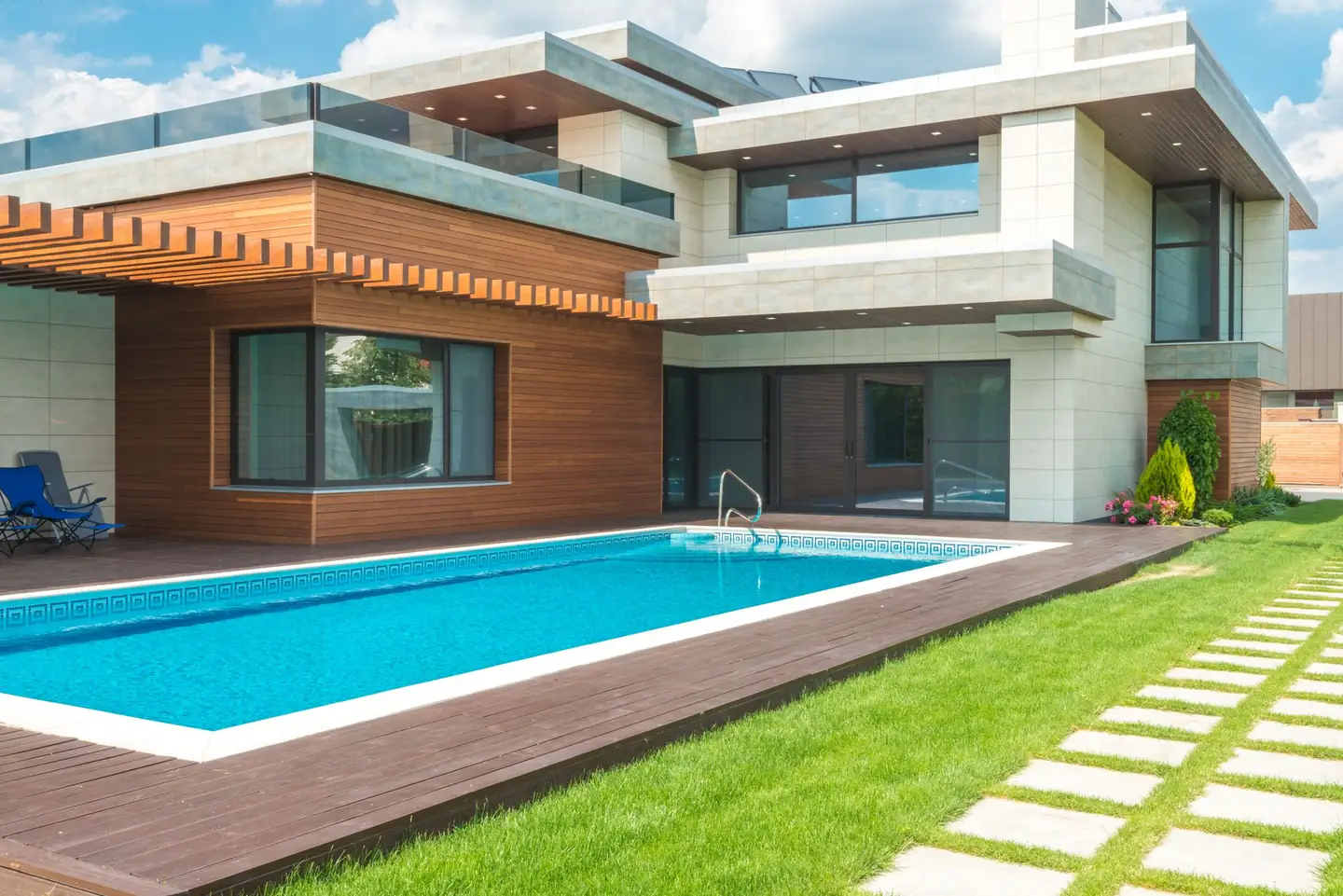 Swimming pool built in Ophir, NSW